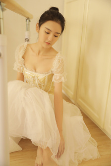 漂亮女邻居在线观看